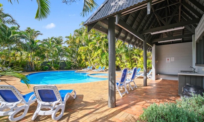 Elizabeth Beach Villa | Shores Three Bedroom Villa