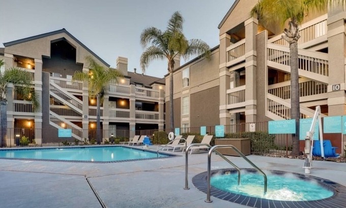 Sunnyvale Hotel | Short Drive to Shoreline Amphitheatre! 1BR Accessible Room w/Free Breakfast!