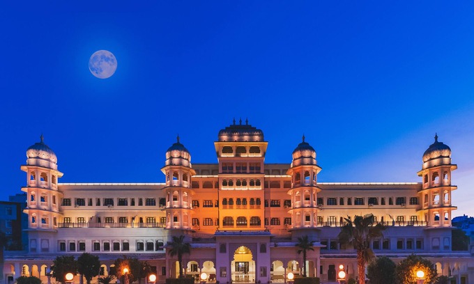 Nathdwara Hotel | Shree Vallabh Vilas Lords Plaza Nathdwara - Pure Veg