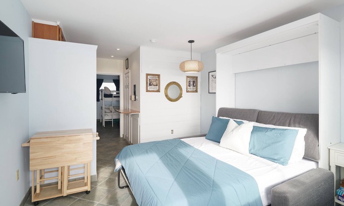 Ventnor City Condo | Shrimp Shack at the Shore !