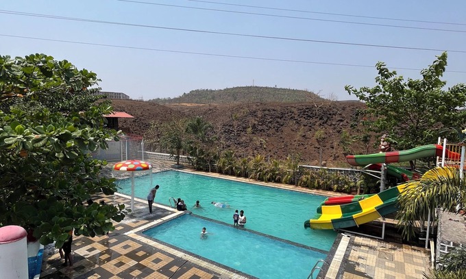 Kasara Budruk Resort | Shrubbery Palms Resort