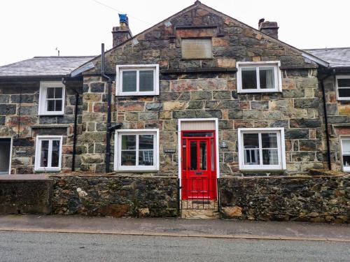 Beddgelert House | Si-Yr-Afon