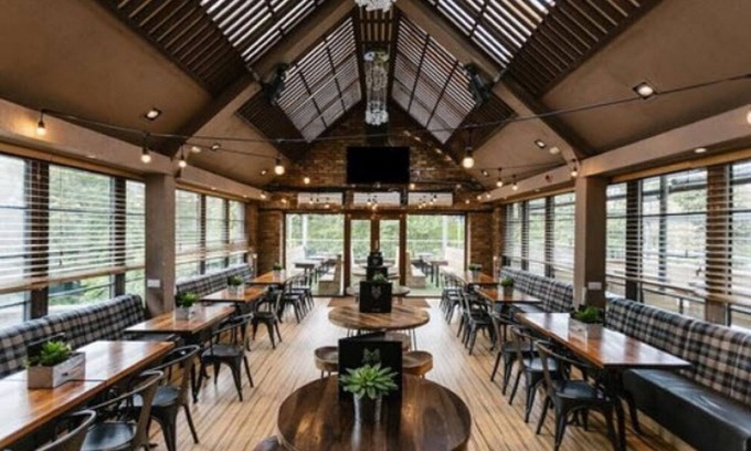 Central Aberdeen Hotel | Siberia Bar & Hotel
