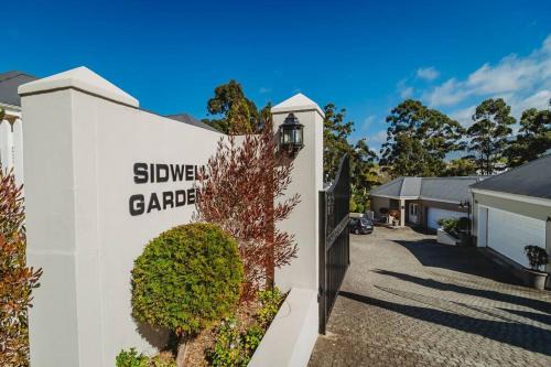 George House | Sidwell Gardens, Adjacent to Kingswood Estate