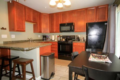 Mammoth Lakes House | Sierra Park Villas #65