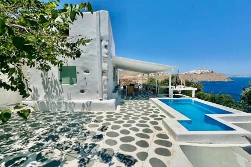 Astypalaia House | Siesta Villas Cycladic Elegance with Castle View