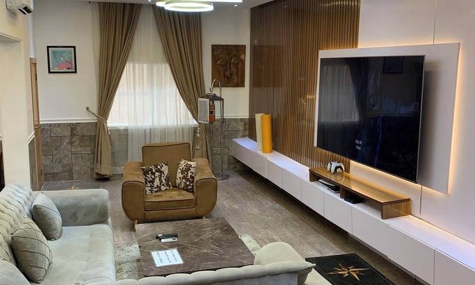 Lekki Phase 1 Apartment | Signature apartments