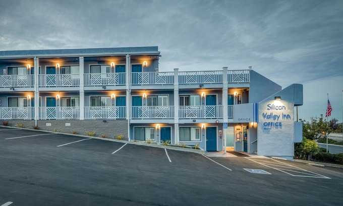 Belmont Hotel | Silicon Valley Inn