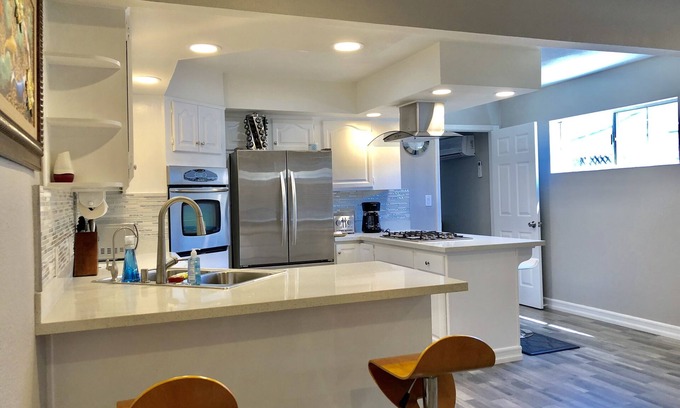Campbell House | Silicon Valley’s Executive + Business + Travelers + Family Online @svch408