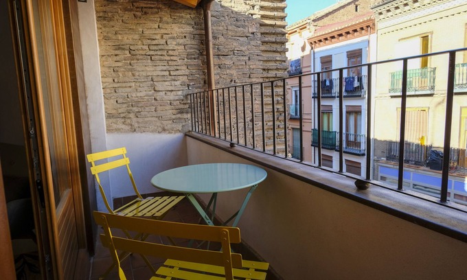 Zaragoza Old Town Apartment | Silken Casa Platerias Siglo XV