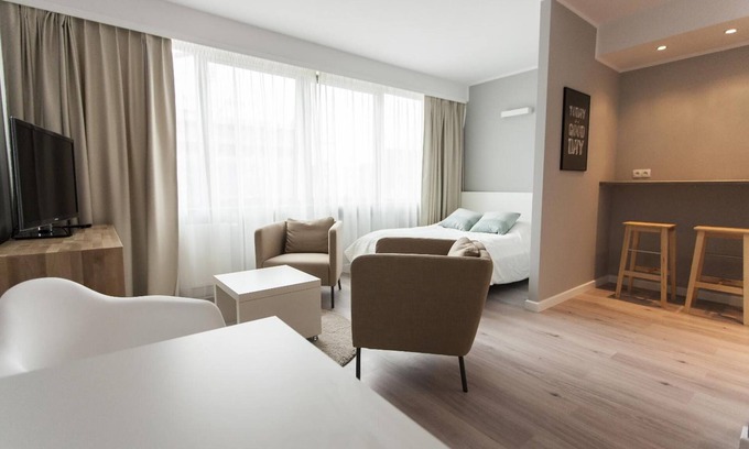 Wroclaw City Center Apartment | Silver Apartments