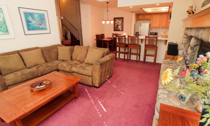 Mammoth Lakes House | Silver Bear #40