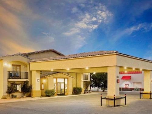 Kingman Hotel | Silver Queen Inn