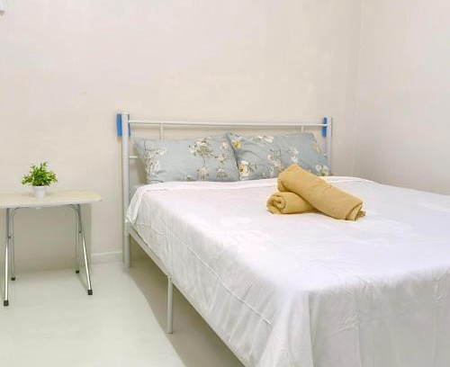 Gua House | Simee 2 pax Room Stay