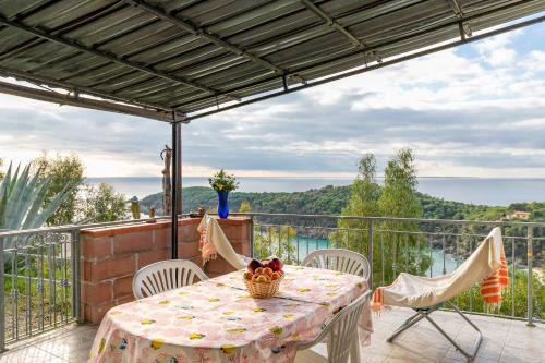 Campo nell'Elba Apartment | Simona Panorama