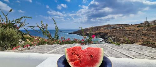 Kithnos Villa | Simousi by the Sea Villa