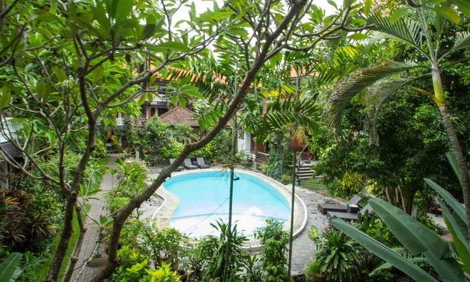Kuta Hotel | Simpang Inn Hotel