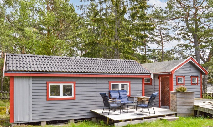 Stavsnas House | Simple, cozy vacation accommodation in two houses, so-called "compact living", east of Stockholm.