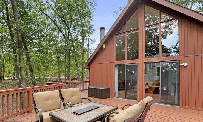 The Woods Cabin | Simple Pleasures-Woods Golf Resort-Peaceful & Calm