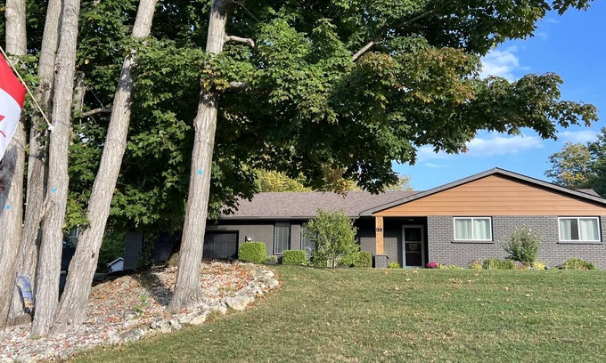 Sauble Beach House | Simply Sauble; Sun, Sand & Serenity! Newly Owned and Renovated