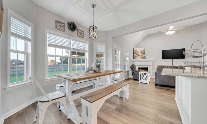 Gallatin House | Simply Starpoint, Gallatin TN