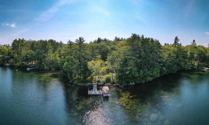 Moultonborough House | Singing Eagle Lodge on Squam Lake