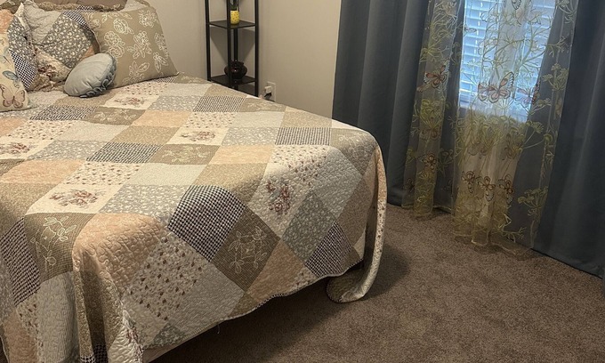 Barium Springs House | Single bedroom, double bed, private bathroom. Full access to living areas.