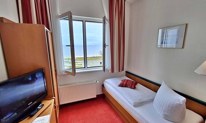 Heringsdorf Cottage | Single room 12 - Pension Radke