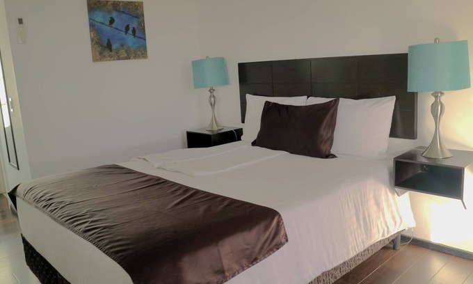 San Antonio de las Minas Cabin | Single Room #2: Pinot at Quinta Sofia in Valle de Guadalupe