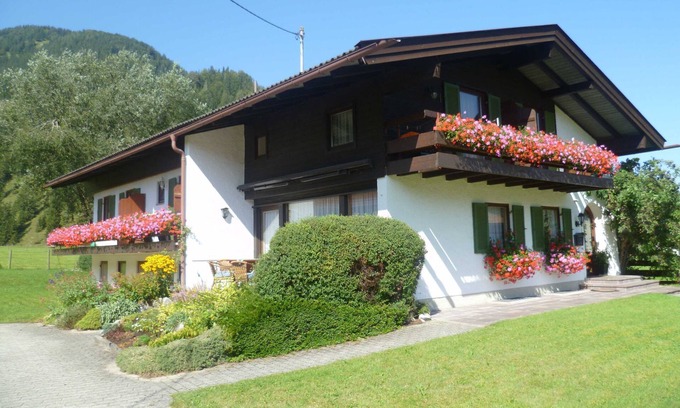 Bayrischzell Cottage | Single room online - Gästehaus Akelei