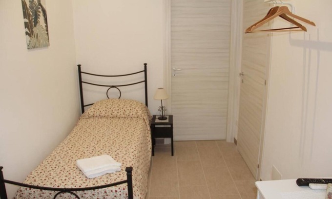 Noto Historic Centre House | Single room with private entrance in the historic center of Noto