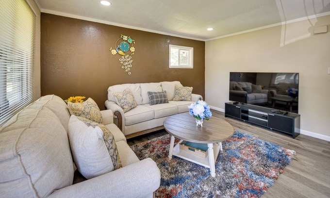 Northeast Virginia Beach House | Single-Story Virginia Beach Home w/ Backyard!