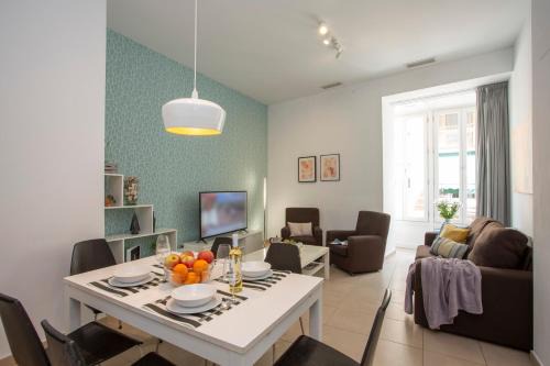 La Xerea Apartment | SingularStays Mar44