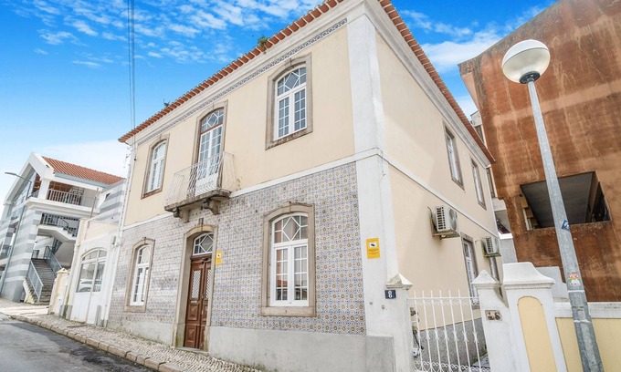 Santa Maria e Sao Miguel Apartment | Sintra Retreat Residences by LovelyStay