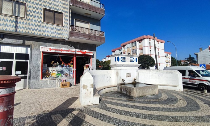 Massama Apartment | Sintra, T3 with terrace in Massamá, Queluz, Sintra