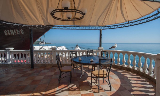 Saints Constantine and Helena Hotel | Sirius Beach Hotel & SPA
