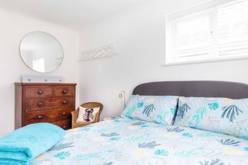 Whitstable House | Six By The Sea