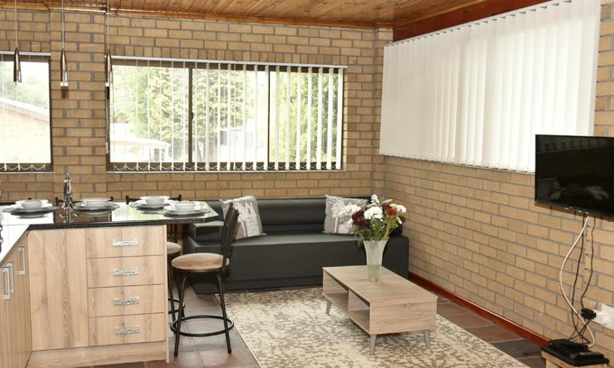 Trawal House | SJ's Self-Catering
