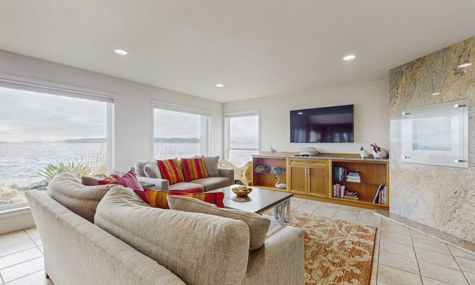 Camano Island House | Skagit Bay view home - steps to the water, near hiking