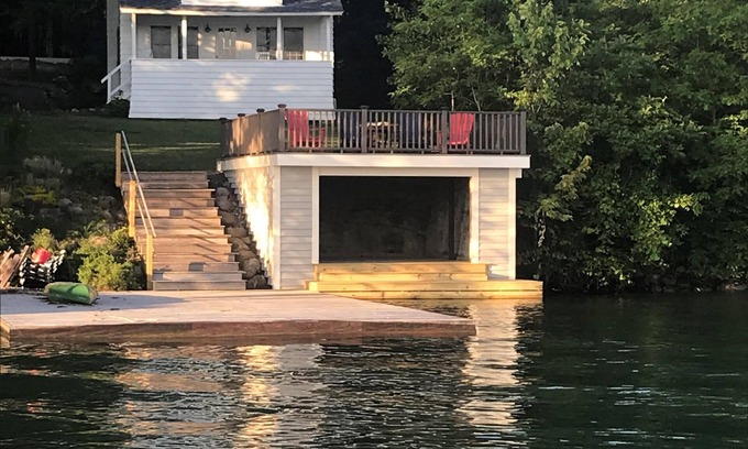 Skaneateles House | Skaneateles Cottage, on the lake! East Lake Sun!,- Charming!