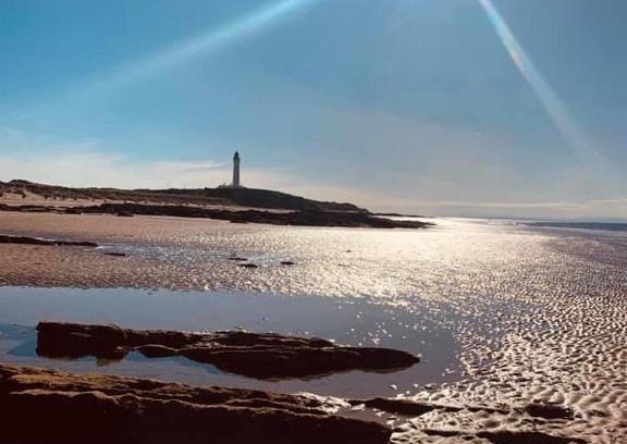 Lossiemouth Apartment | Skerry View - Overlooking the Moray Firth - close to Beaches, Harbour, Shops and Restaurants