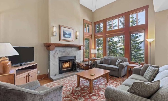 Nordic Estates House | Ski Access Townhome w/Fireplace, Hot Tub, Views