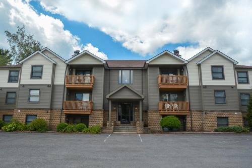 McHenry House | Ski Harbor 45