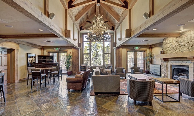 Breckenridge Condo | Ski-in 1br Steps To Gondola + Main St, Sleeps 4 1 Bedroom Condo by RedAwning