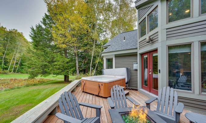 East Burke Condo | Ski-in Condo w/Hot Tub on Burke Mtn Slopes!