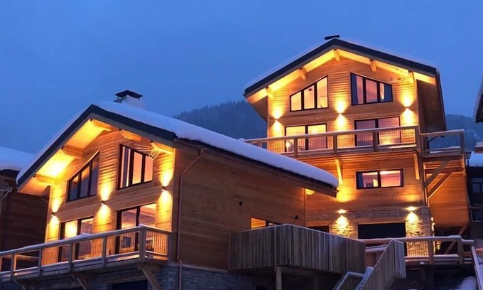 Bellentre Ski Chalet | SKI IN SKI OUT PARADISKI LA PLAGNE LES COCHES TOP OF THE RANGE CHALET