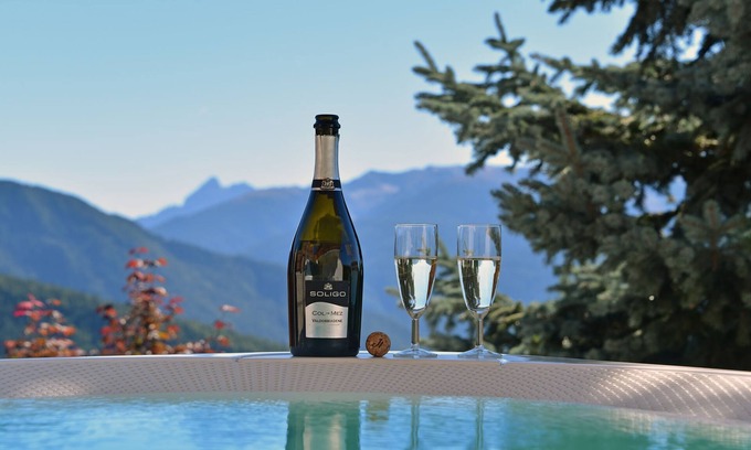 Maranza Apartment | Ski-In /Ski-Out Apartment with Balcony, Sauna, & Jacuzzi; Pets Allowed, Parking Available