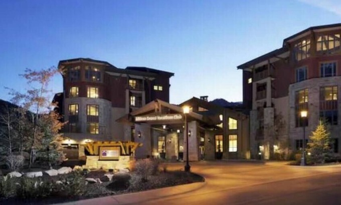 Park City Cabin | Ski in/Ski Out Charming 3-bedroom Condominium in Beautiful lodge at The Canyons