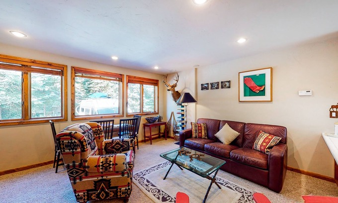 Warm Springs Condo | Ski-in/ski-out condo with pool, mountain view, balcony, & easy trail access