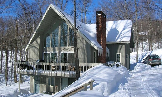 Ludlow Ski Chalet | Ski On/Ski Off Sachem Trail, 4 Bedroom Ski Chalet On Okemo, Mtn.